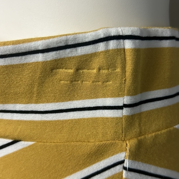 Westport Stripe Maxi Long Yellow Black White  Skirt Elastic Waist Size Medium - Picture 13 of 17